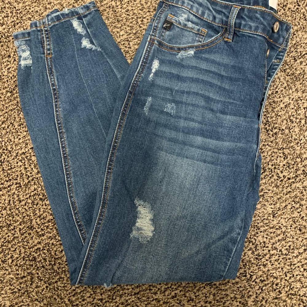 Distressed Skinny Jean